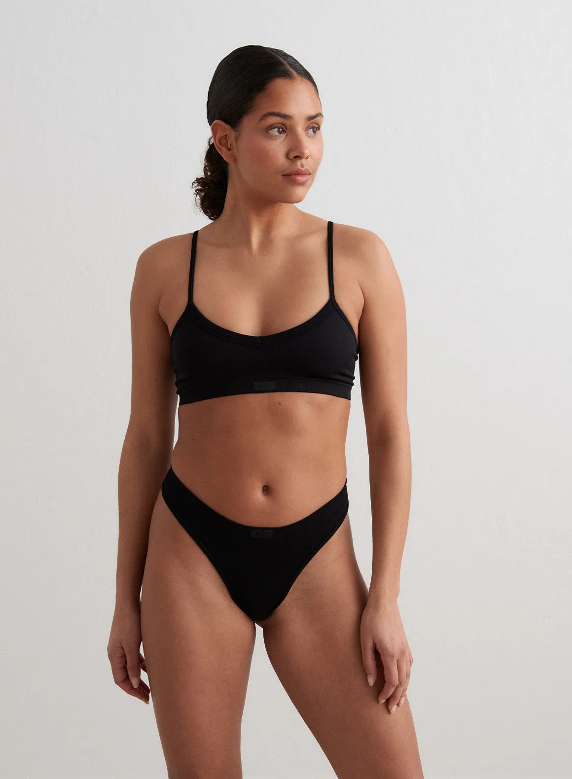 Black Seamless Thong sold by Aimn product image thumbnail 5