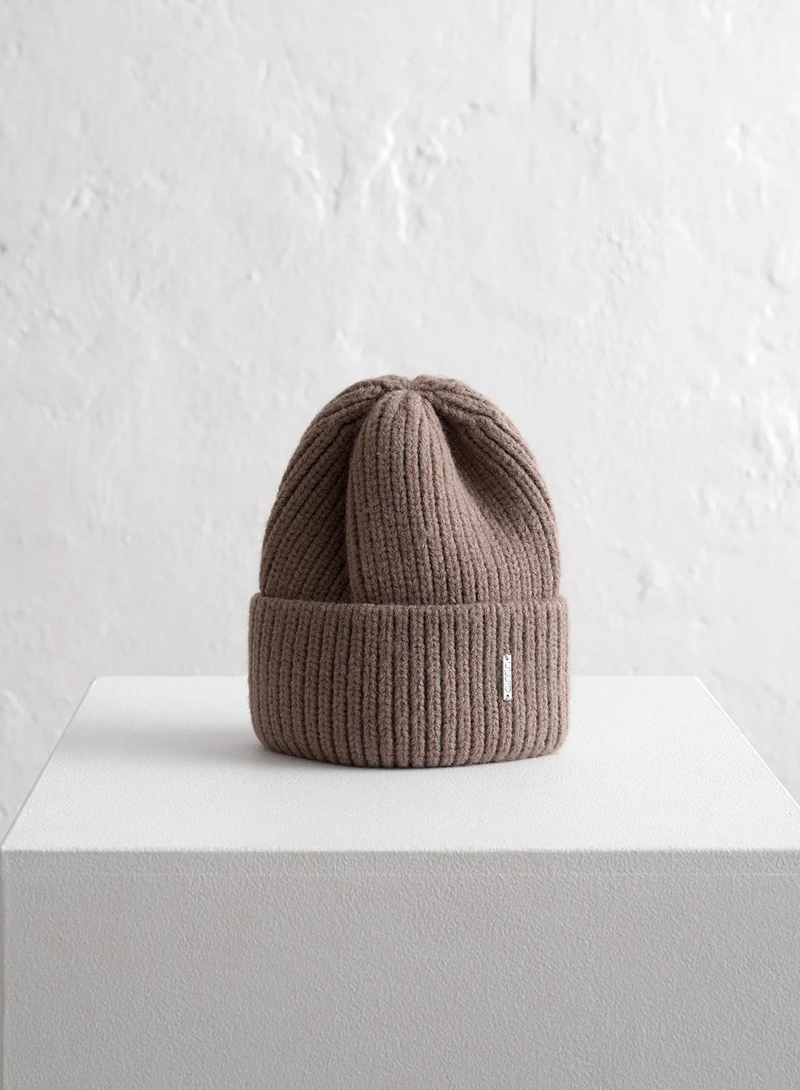 Espresso Chunky Beanie sold by Aimn product image thumbnail 2