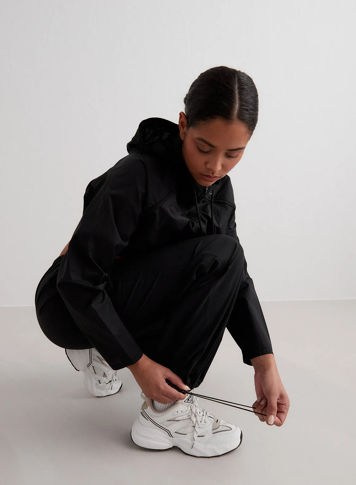 Black Windbreaker Plain Parachute Pants sold by Aimn product image thumbnail 5