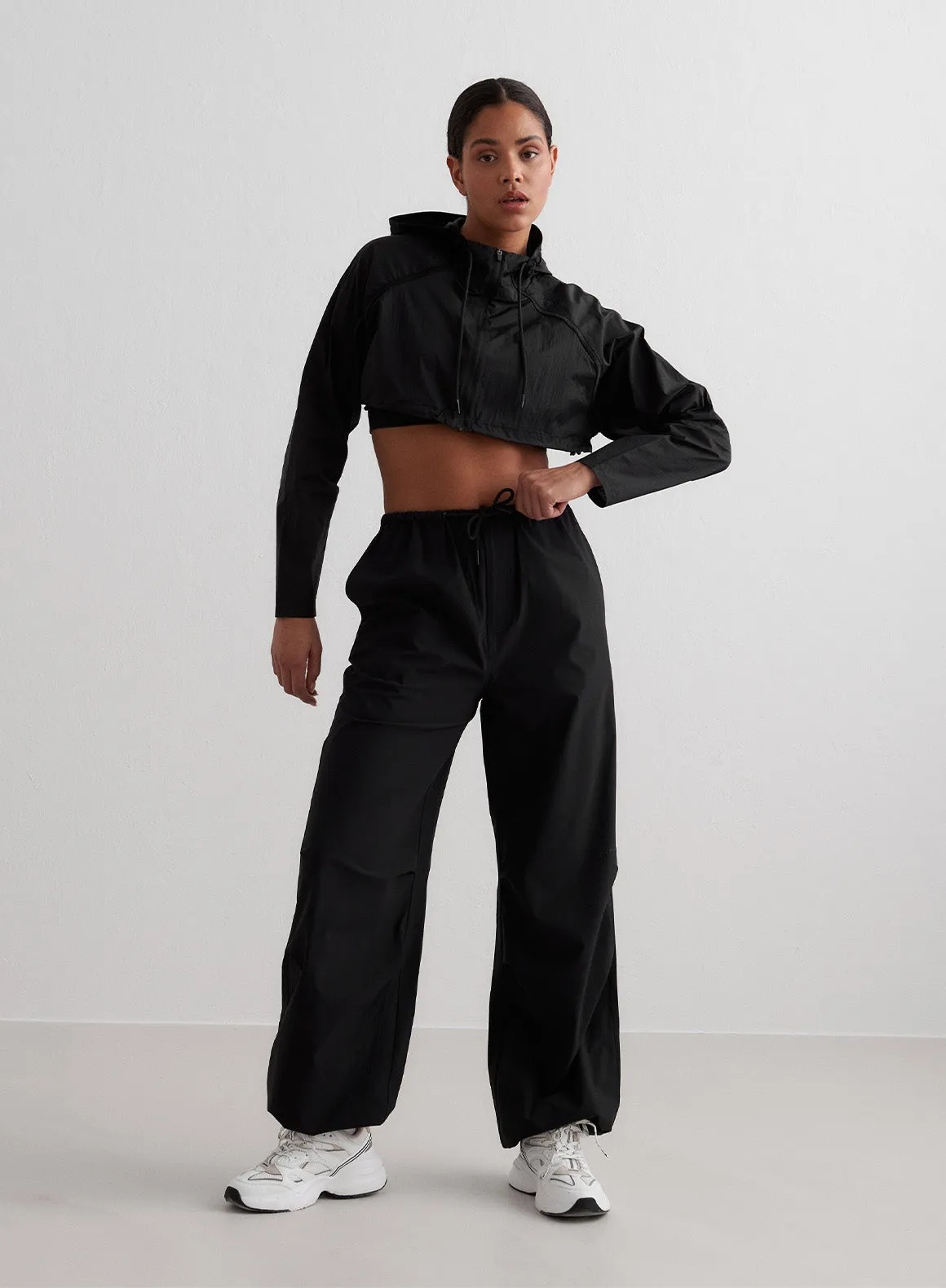 Black Windbreaker Plain Parachute Pants sold by Aimn product image thumbnail 2
