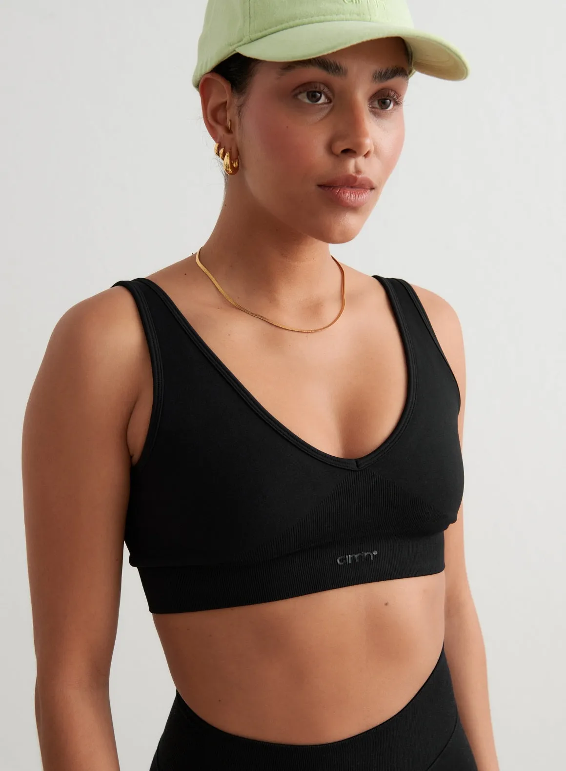 Black Shape Seamless Deep Cut Bra sold by Aimn product image thumbnail 5