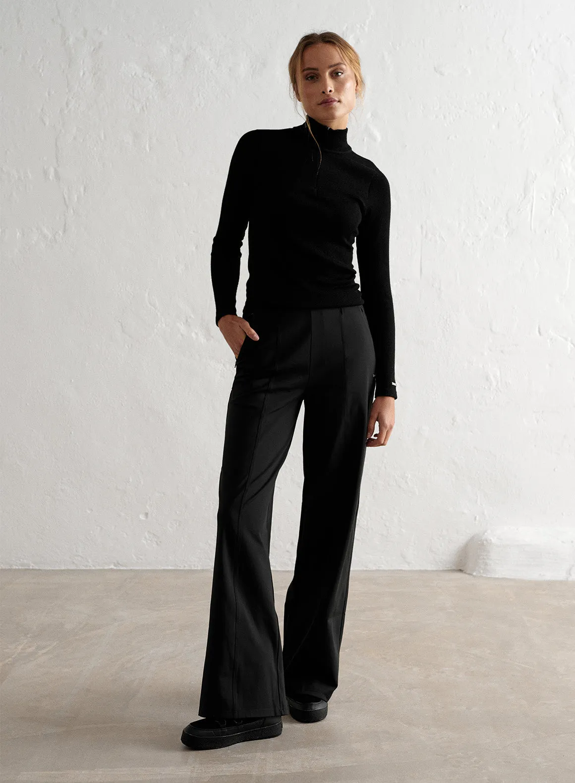 Black Warming Pintuck Pants sold by Aimn product image thumbnail 2