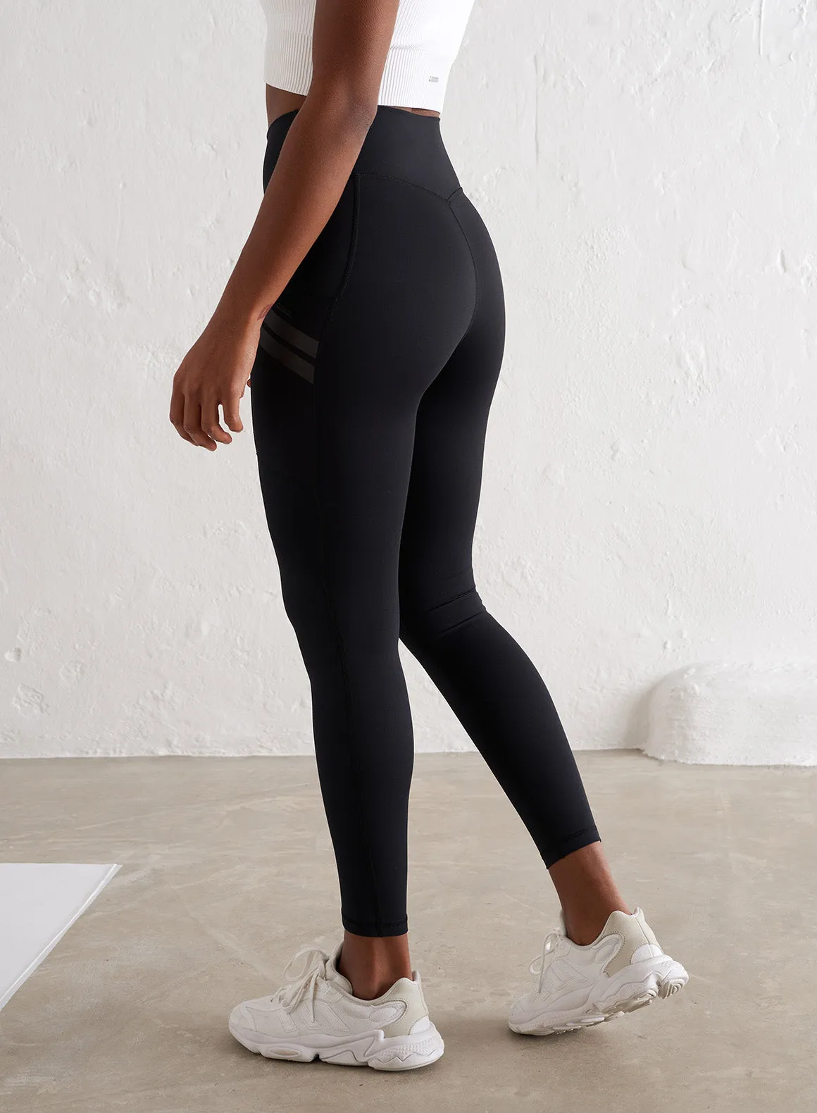 Black Essential Tights sold by Aimn product image thumbnail 4