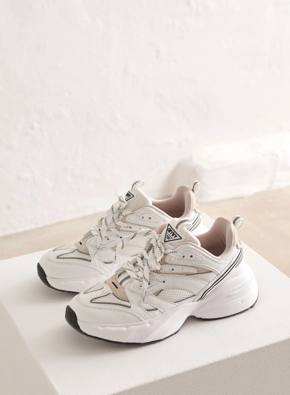 White Athena 100 sold by Aimn product image thumbnail 2