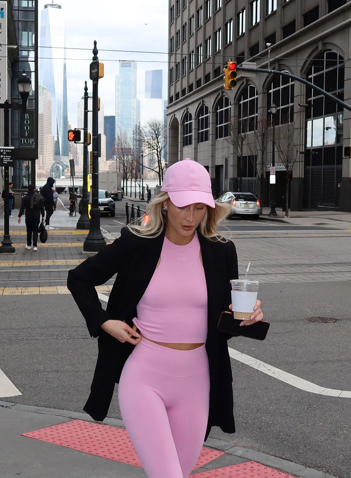 Pink Perfection Set sold by Aimn product image thumbnail 2