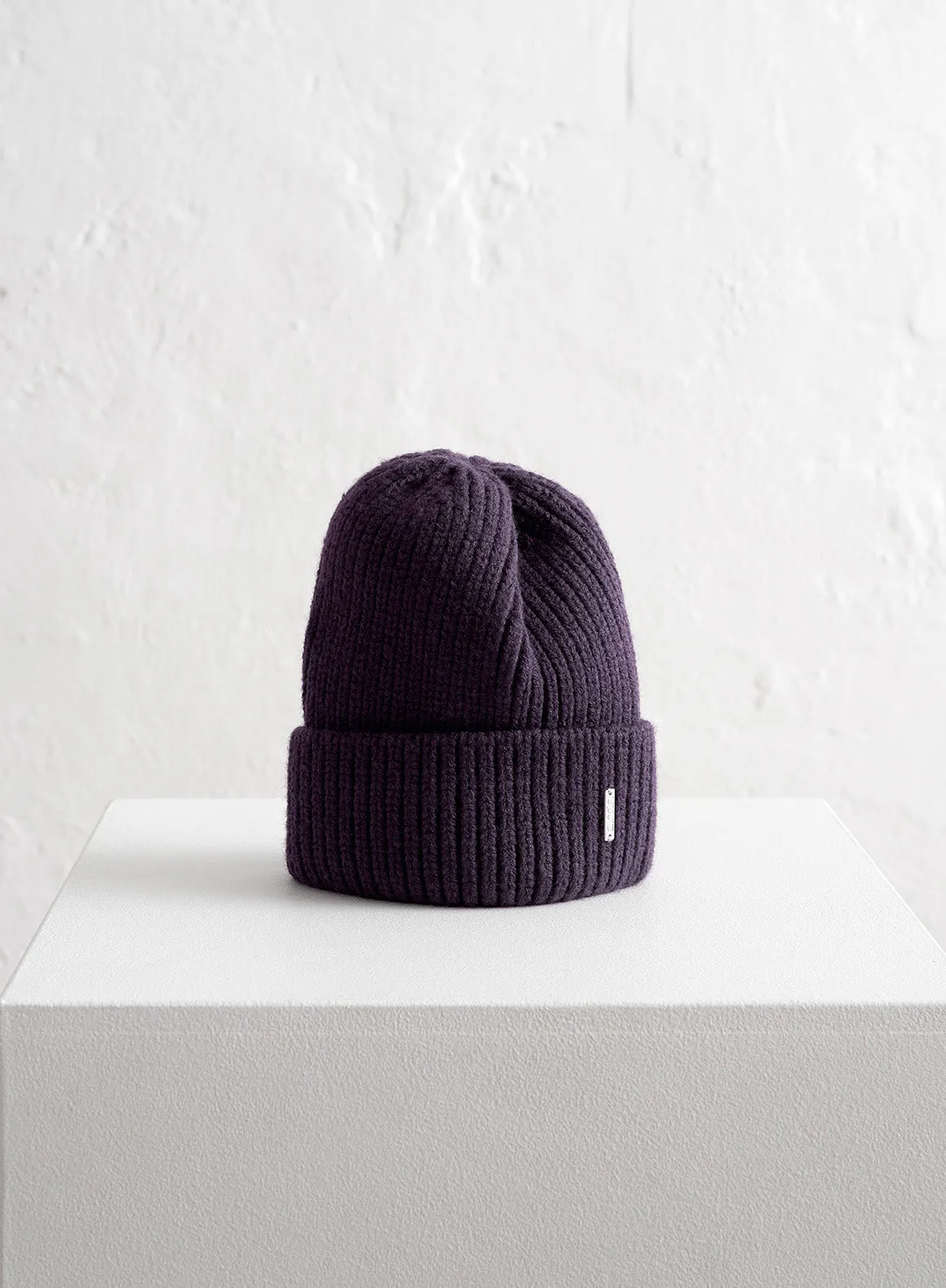 Plum Chunky Beanie sold by Aimn product image thumbnail 2