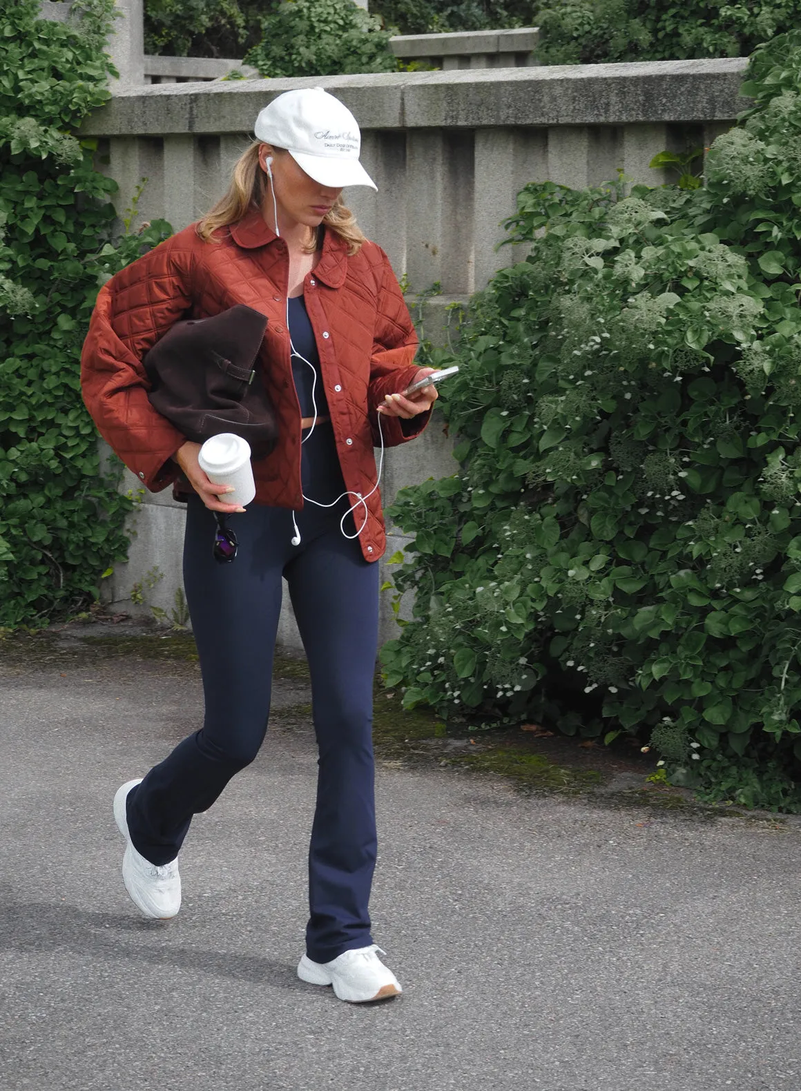 Navy Sense Flare Tights sold by Aimn product image thumbnail 3