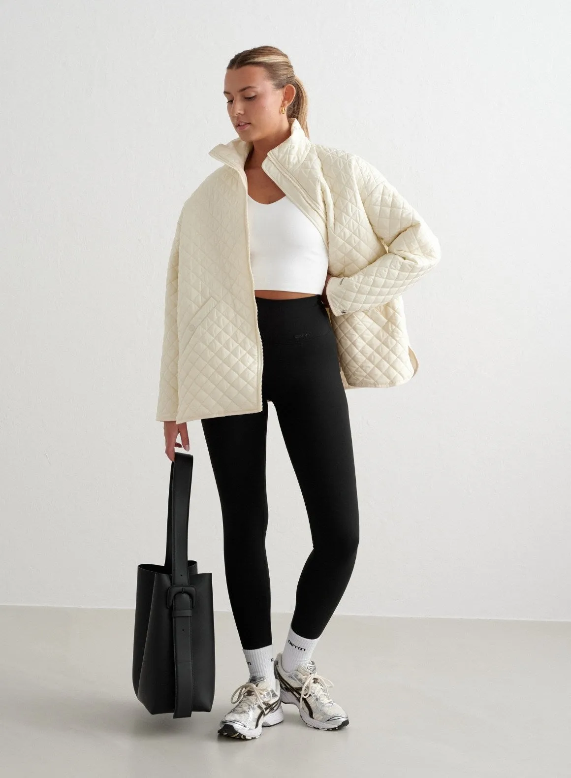 Almond White Oversized Quilted Jacket sold by Aimn product image thumbnail 4