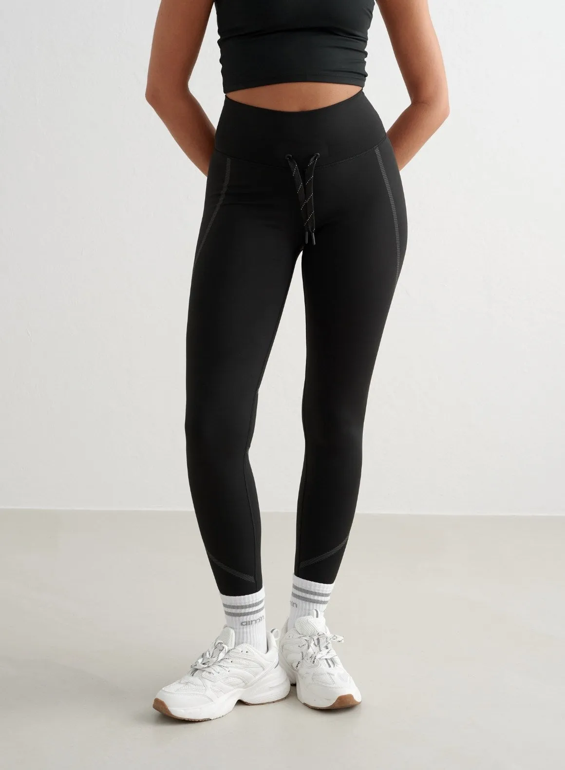 Black Reflective Warming Tights sold by Aimn product image thumbnail 2