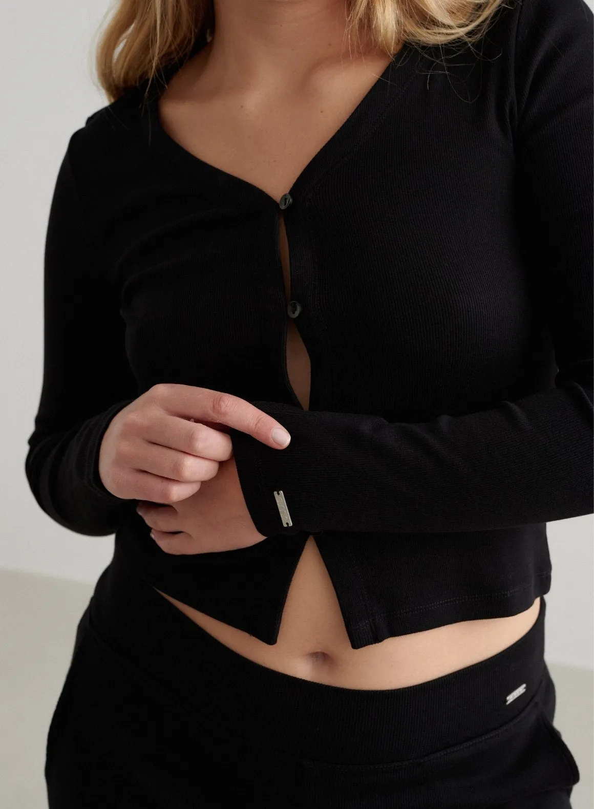 Black Ease Ribbed Cardigan sold by Aimn product image thumbnail 3
