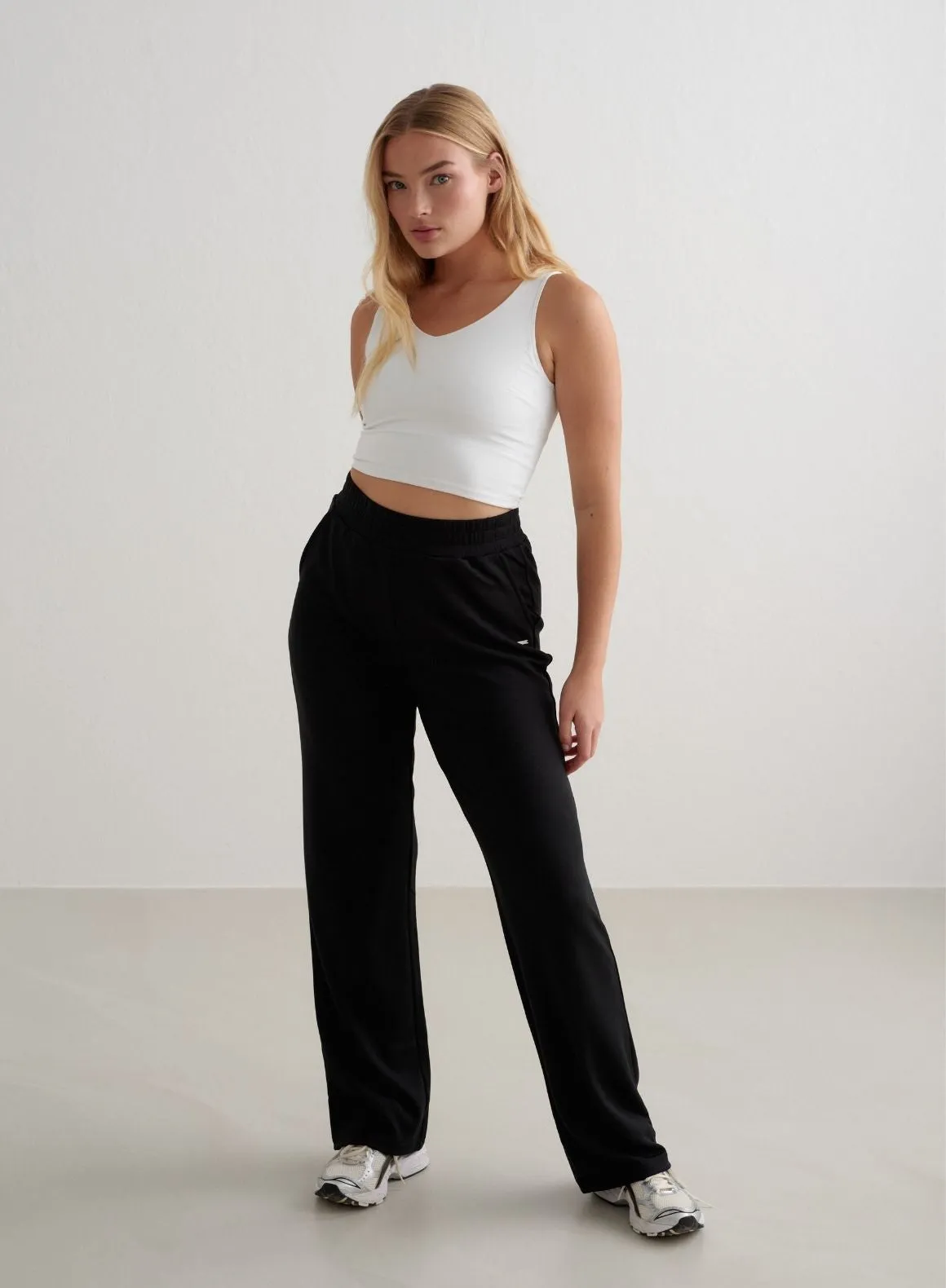 Black Comfy Modal Wide Pants sold by Aimn product image thumbnail 3