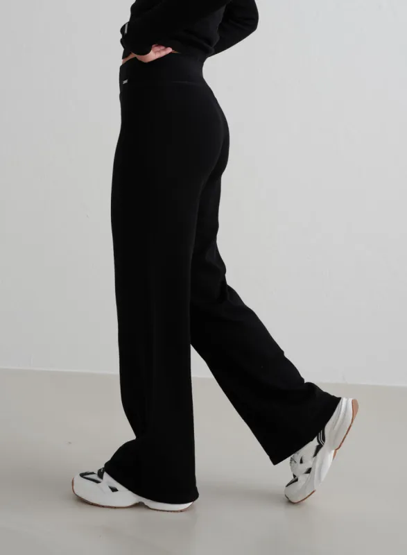 Black Ribbed Wool Wide Pants sold by Aimn