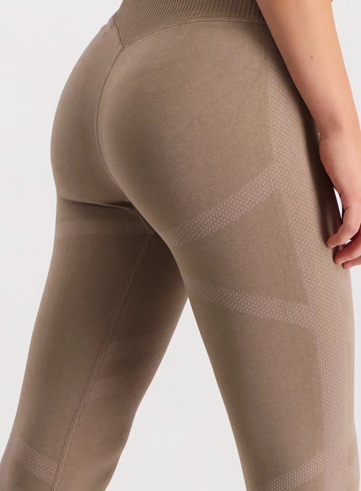 Espresso Fierce Seamless Tights sold by Aimn product image thumbnail 2
