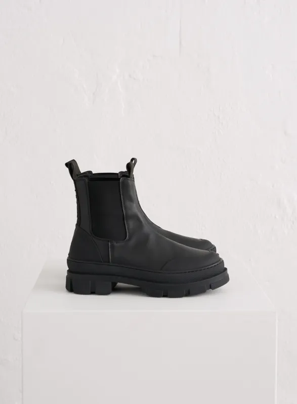 Chunky Chelsea Boots sold by Aimn