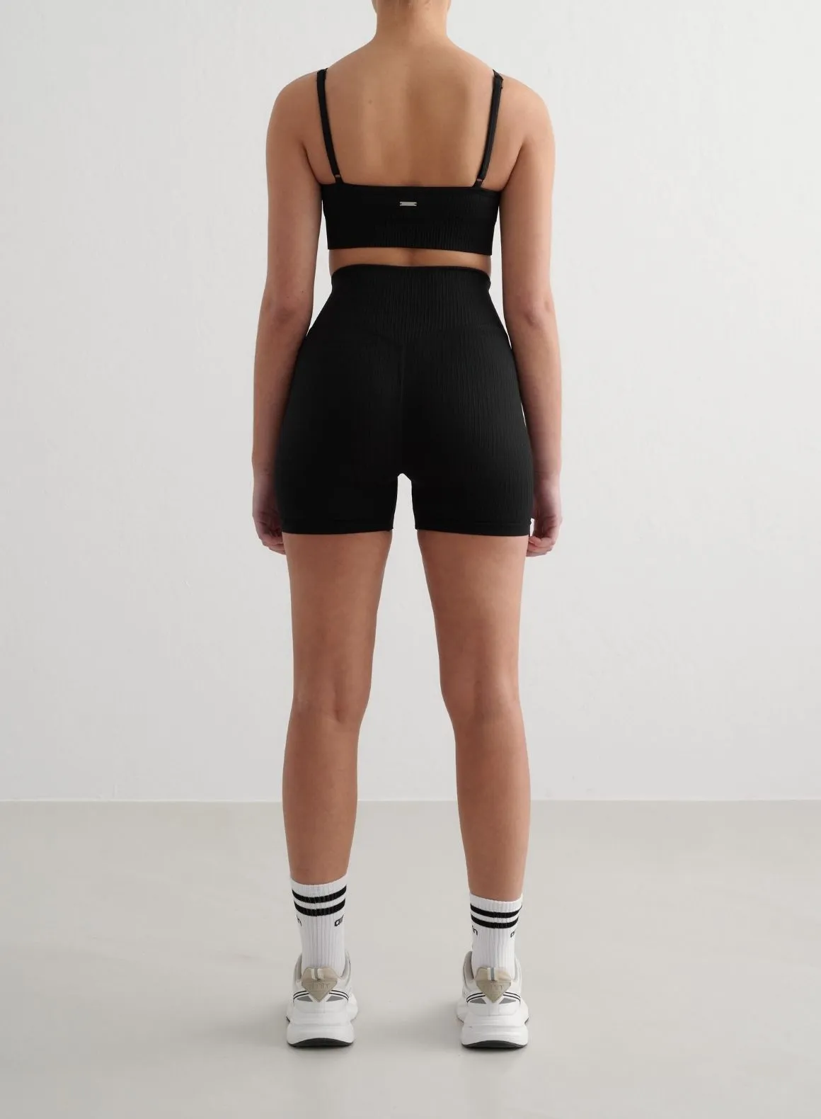 Black Ribbed Seamless Deep Cut Bra sold by Aimn product image thumbnail 4