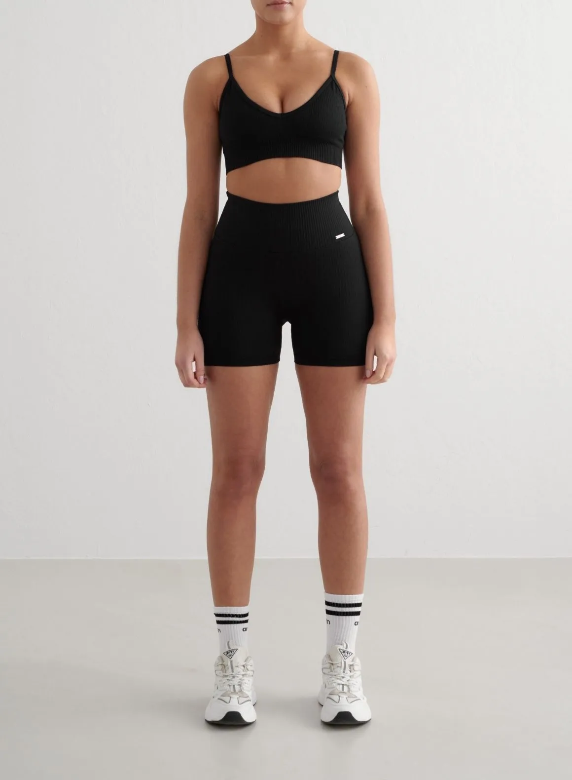 Black Ribbed Seamless Deep Cut Bra sold by Aimn product image thumbnail 3