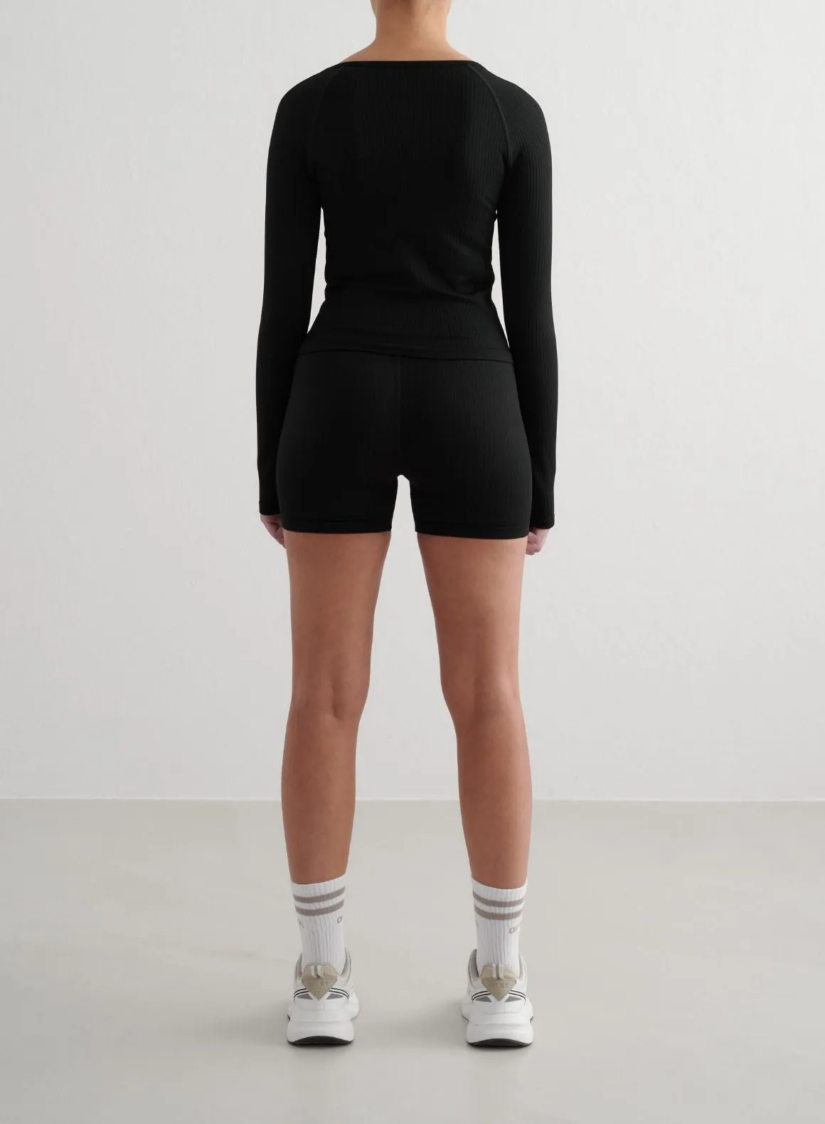 Black Ribbed Seamless Zip Jacket sold by Aimn product image thumbnail 4