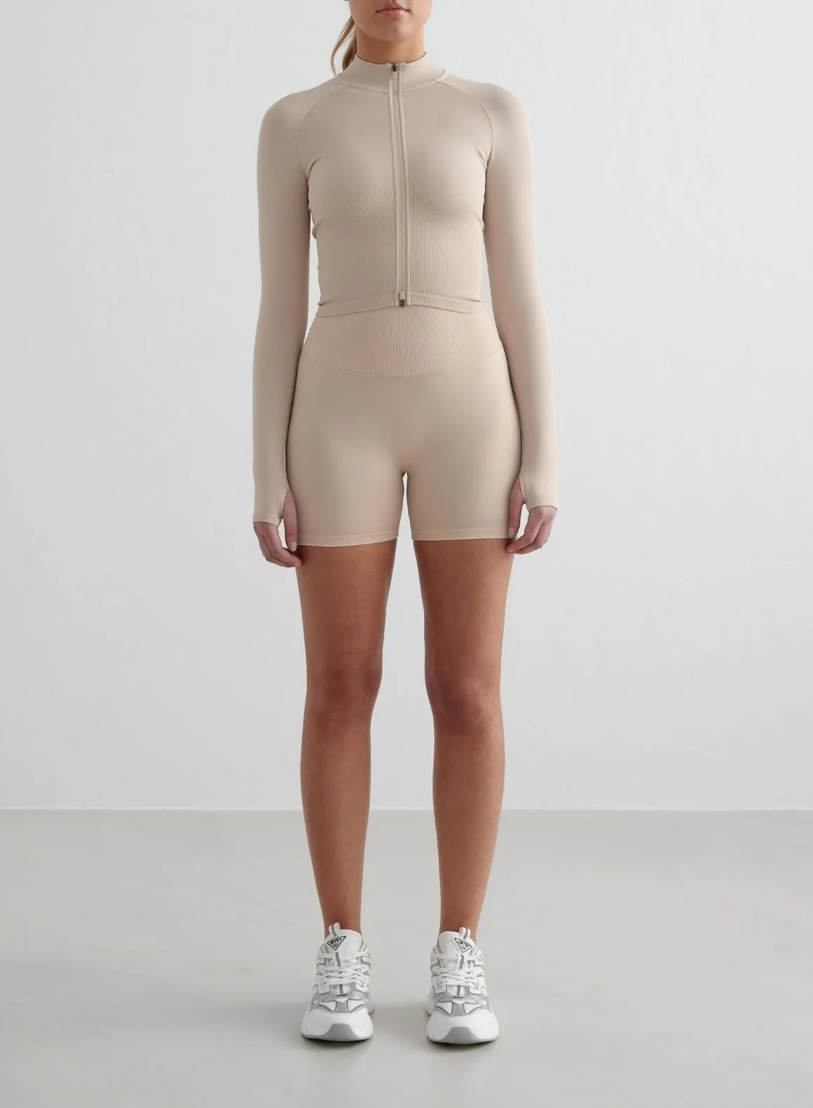 Clay Shape Seamless Hotpants sold by Aimn