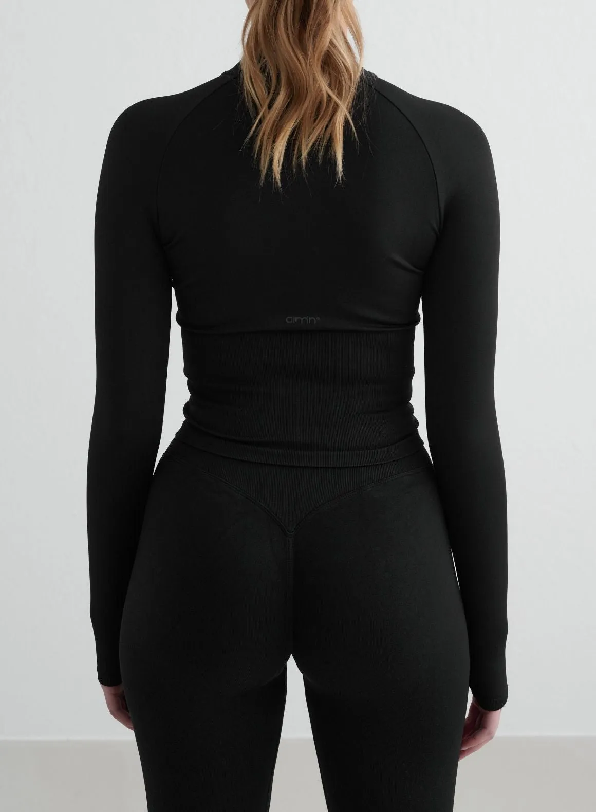 Black Shape Seamless Zip Jacket sold by Aimn product image thumbnail 2