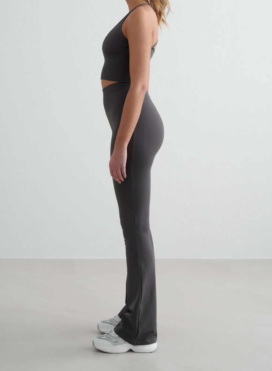Shadow Grey Shape Seamless Flare Tights & Cross Back Bralette Set sold by Aimn product image thumbnail 3