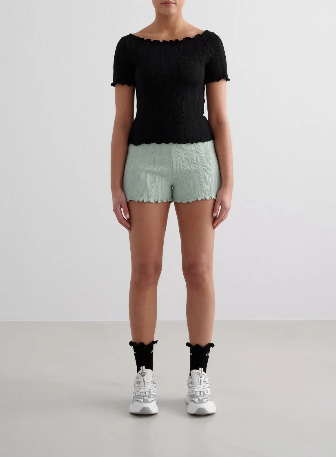 Black Tulip Short Sleeve Top sold by Aimn product image thumbnail 3