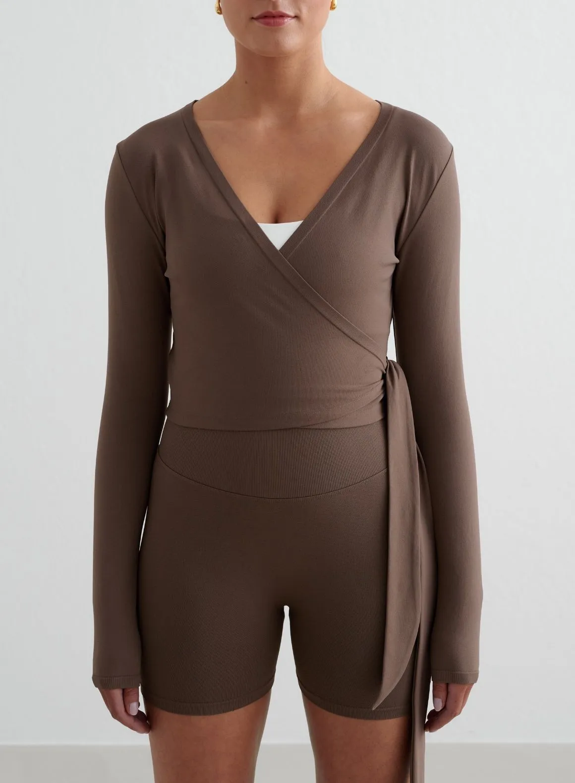 Macchiato Shape Seamless Wrap Long Sleeve sold by Aimn