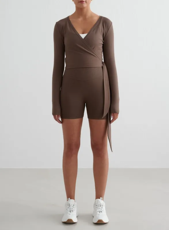Macchiato Shape Seamless Hotpants & Wrap Longsleeve Set sold by Aimn