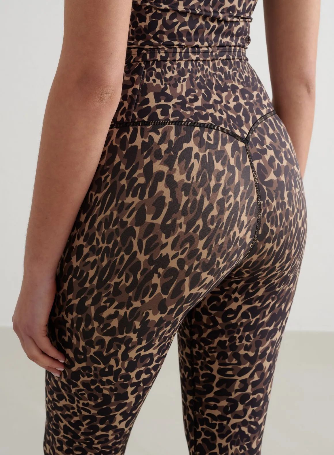 Cheetah Core Tights sold by Aimn product image thumbnail 3