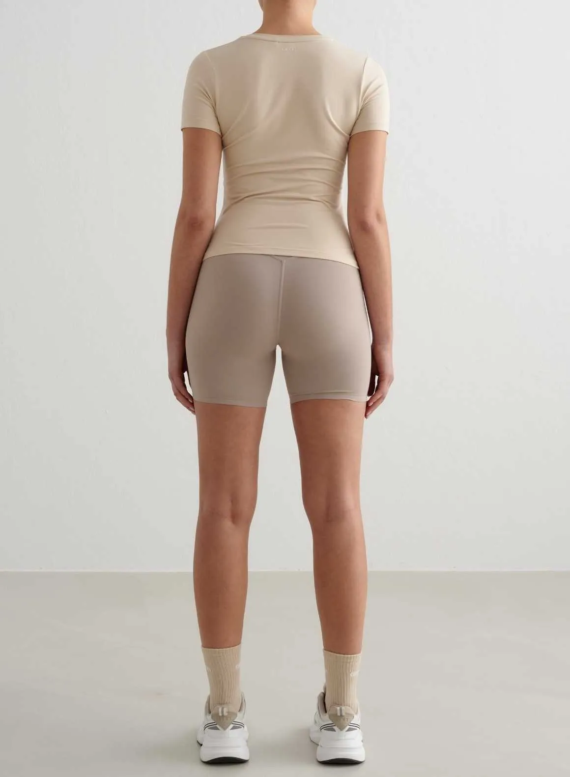 Café Au Lait Soft Basic V-neck Short Sleeve sold by Aimn product image thumbnail 4