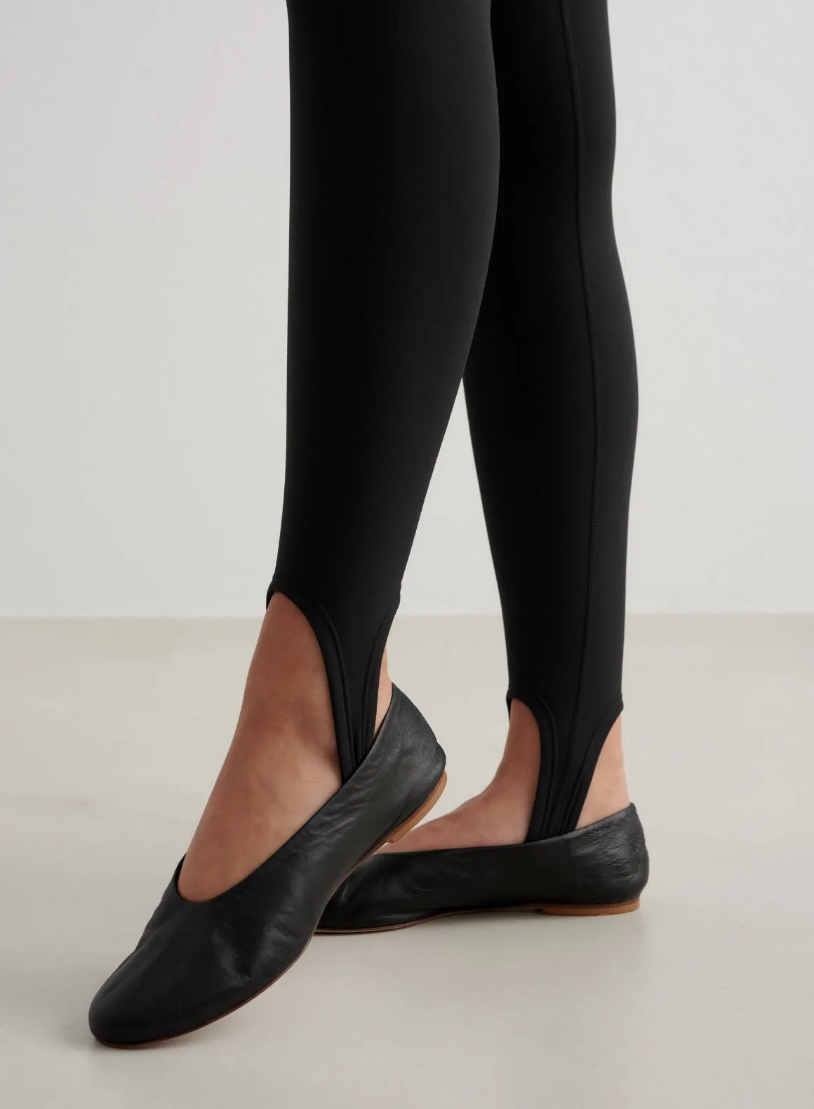 Black Sense Stirrup Tights sold by Aimn product image thumbnail 2