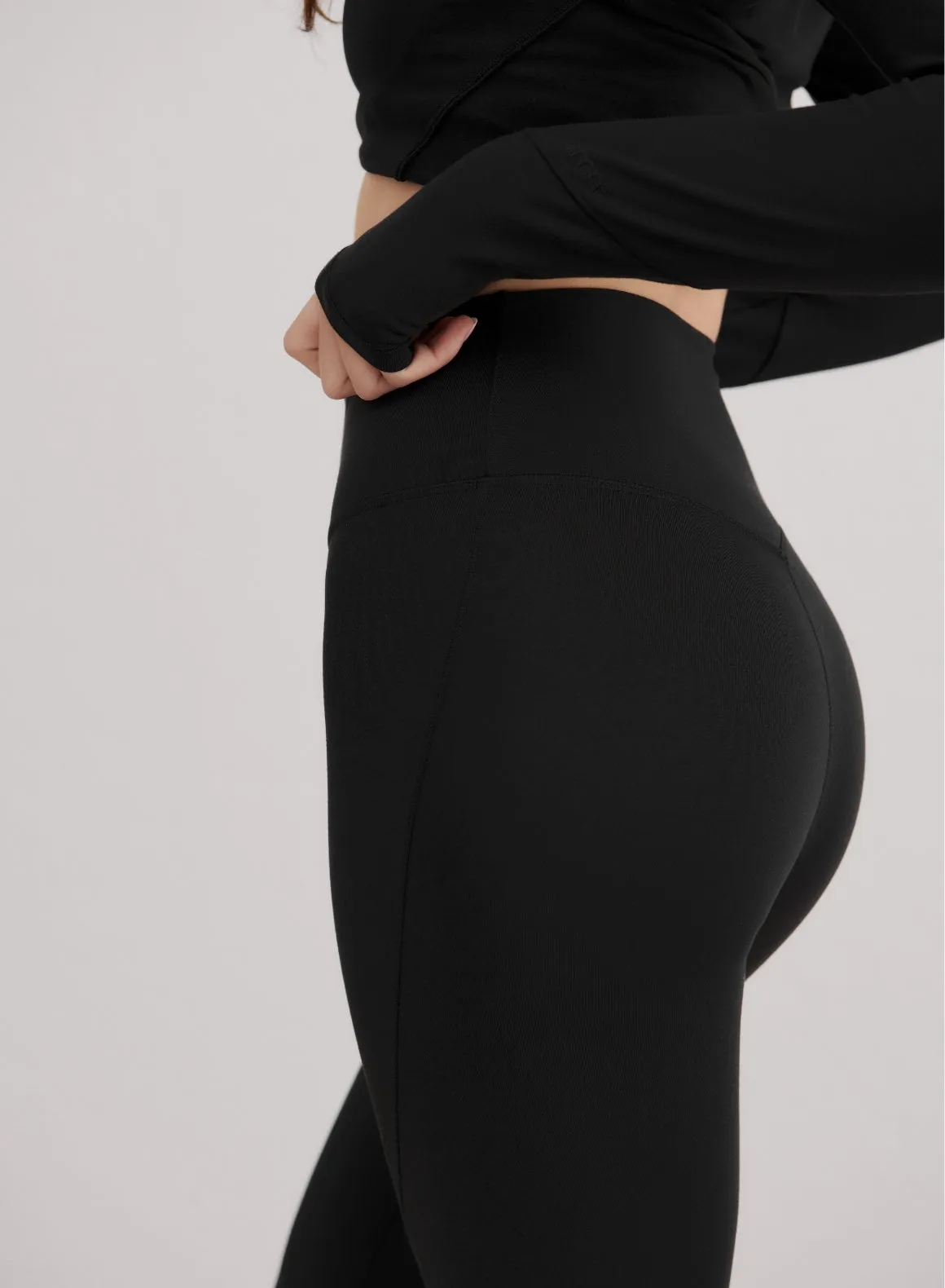 Black Baselayer Leggings sold by Aimn product image thumbnail 5