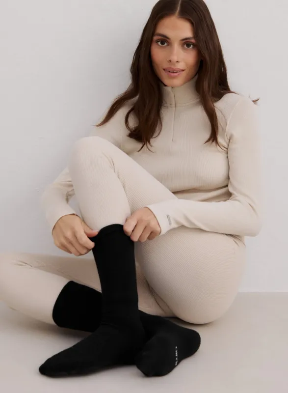 Black Ski Socks sold by Aimn