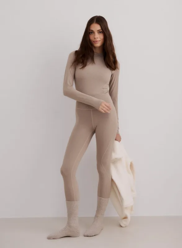 Espresso Baselayer set sold by Aimn