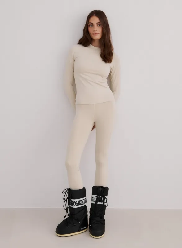 Café au lait Baselayer set sold by Aimn