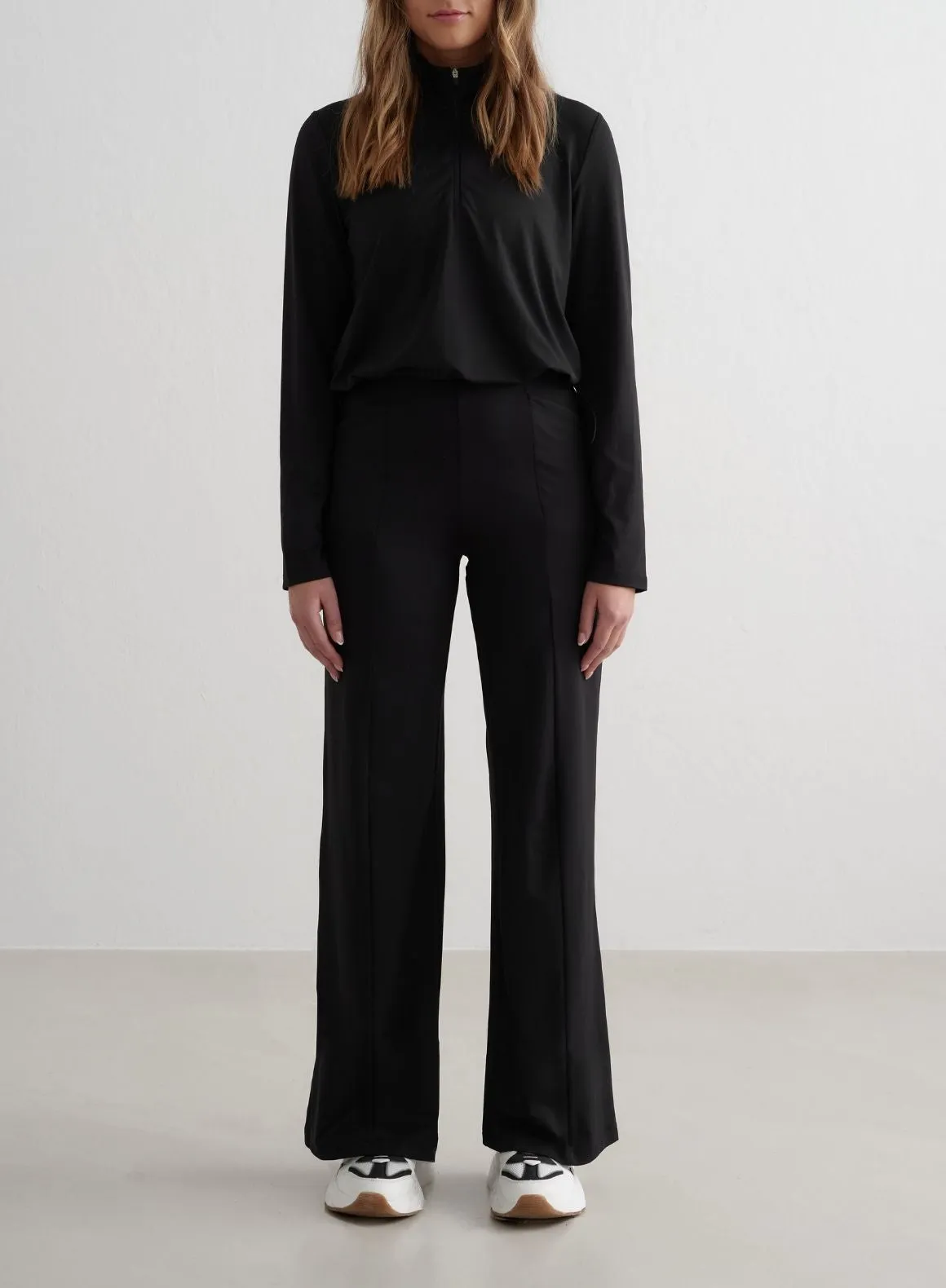 Black Essence Half Zip sold by Aimn product image thumbnail 3