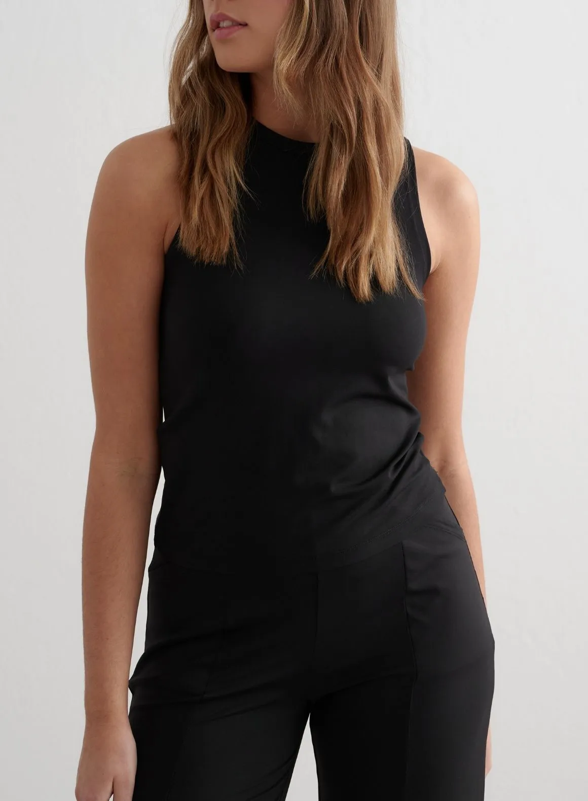 Black Essence Singlet sold by Aimn product image thumbnail 2