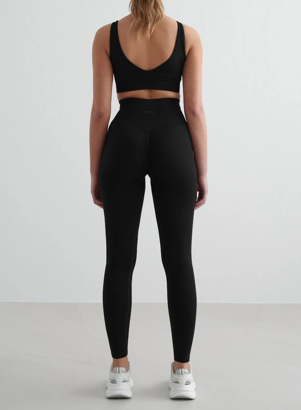 Black Shape Seamless Tall Tights sold by Aimn product image thumbnail 3