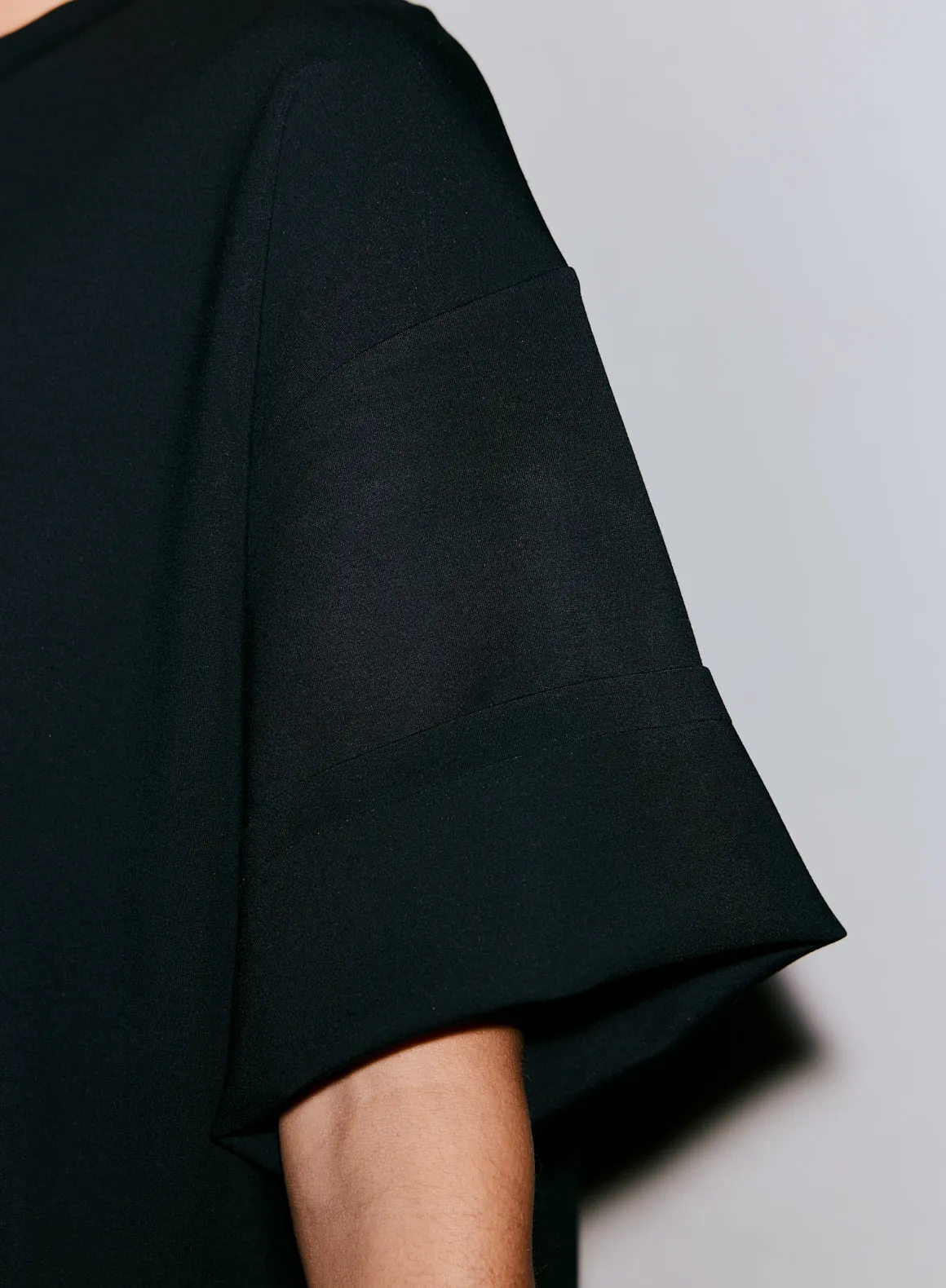 Black Luxe Boxy Short Sleeve sold by Aimn product image thumbnail 3