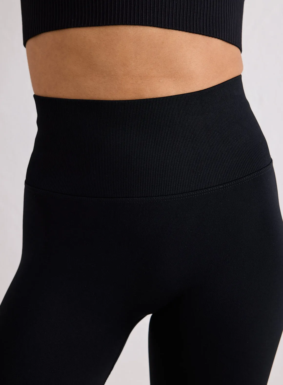 Black Shape Seamless 7/8 Tights sold by Aimn product image thumbnail 4