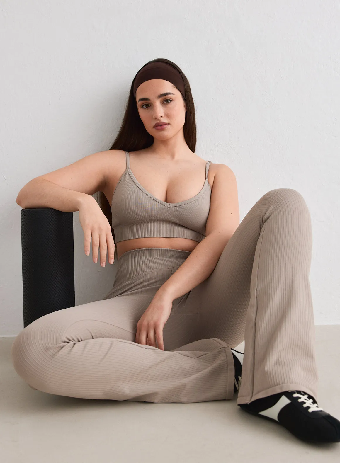 Dark Clay Ribbed Seamless Deep Cut Bra sold by Aimn product image thumbnail 4