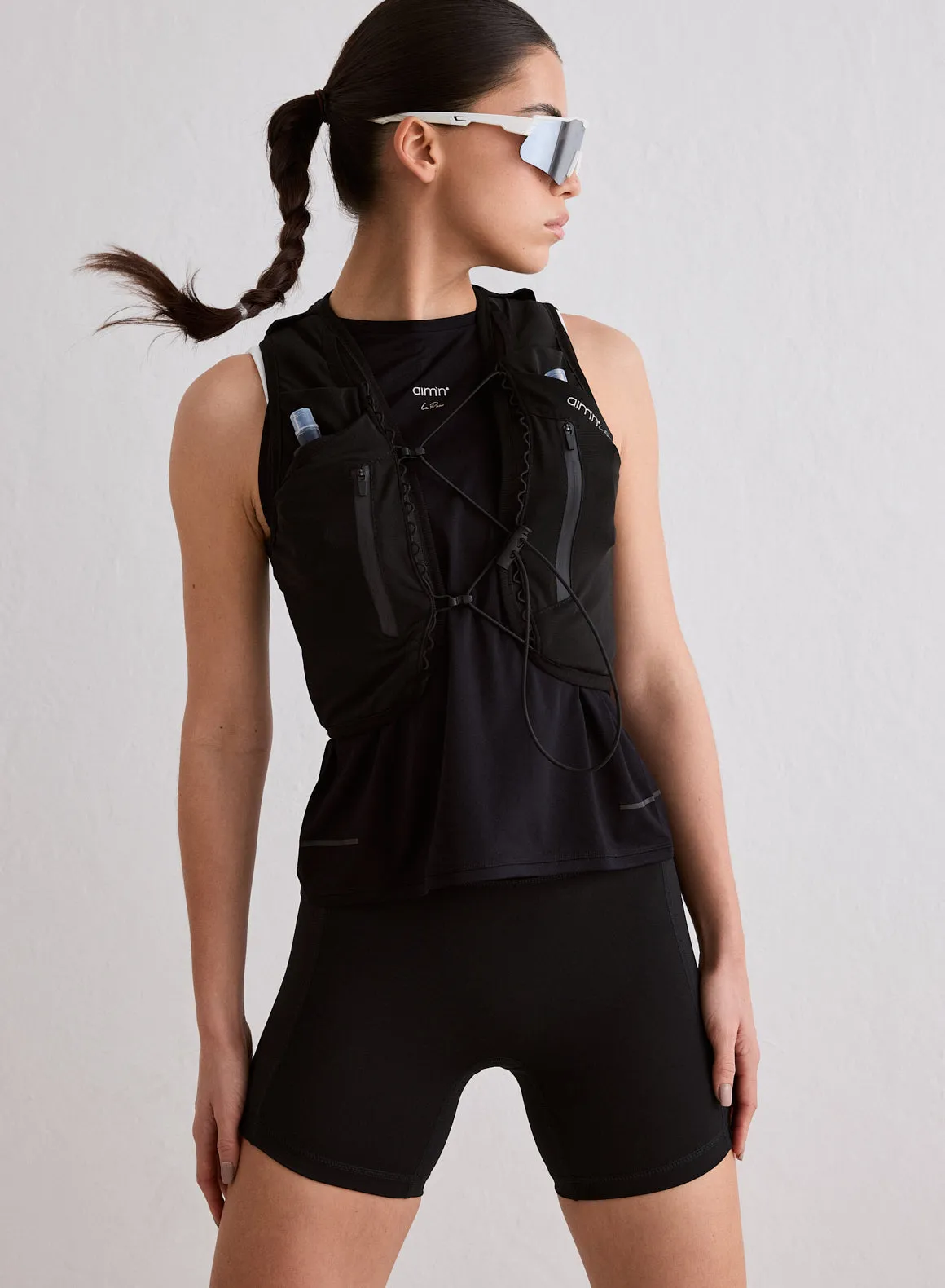 Black Running Vest sold by Aimn product image thumbnail 2