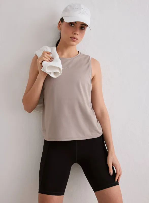 Dark Clay Seamless Running Top made by Aimn