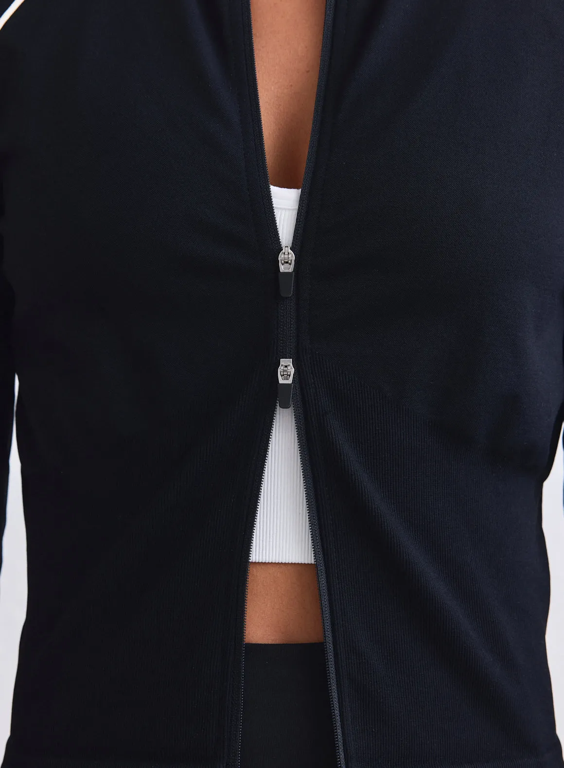 Black Shape Seamless Contrast Zip Jacket sold by Aimn product image thumbnail 4