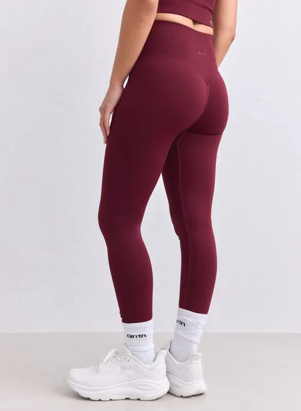 Merlot Shape Seamless Petite Tights made by Aimn
