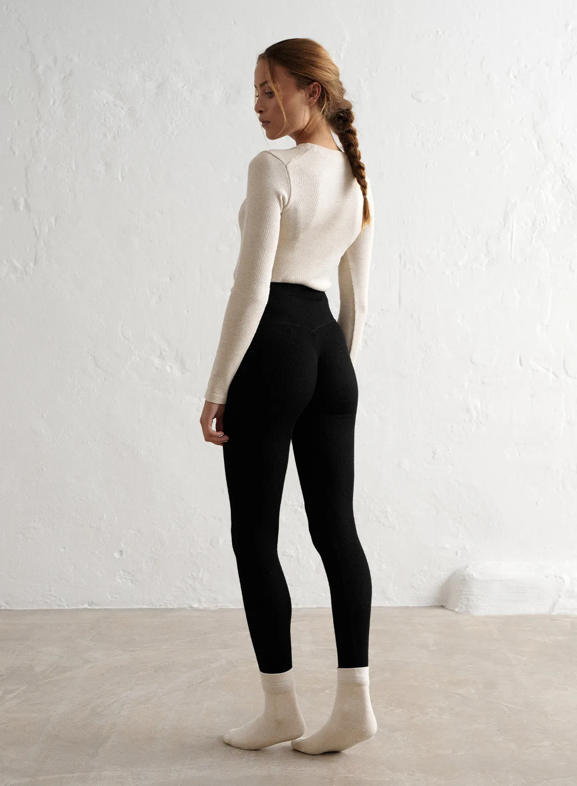 Black Ribbed Wool Leggings sold by Aimn product image thumbnail 5