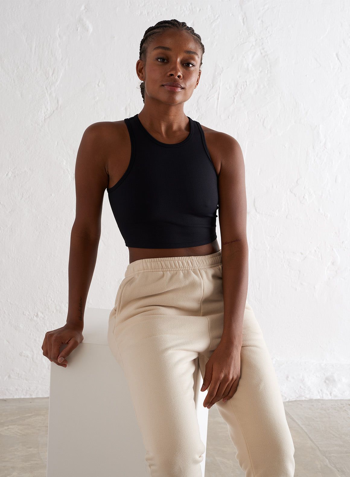 Black Seamless Tank Top sold by Aimn product image thumbnail 3