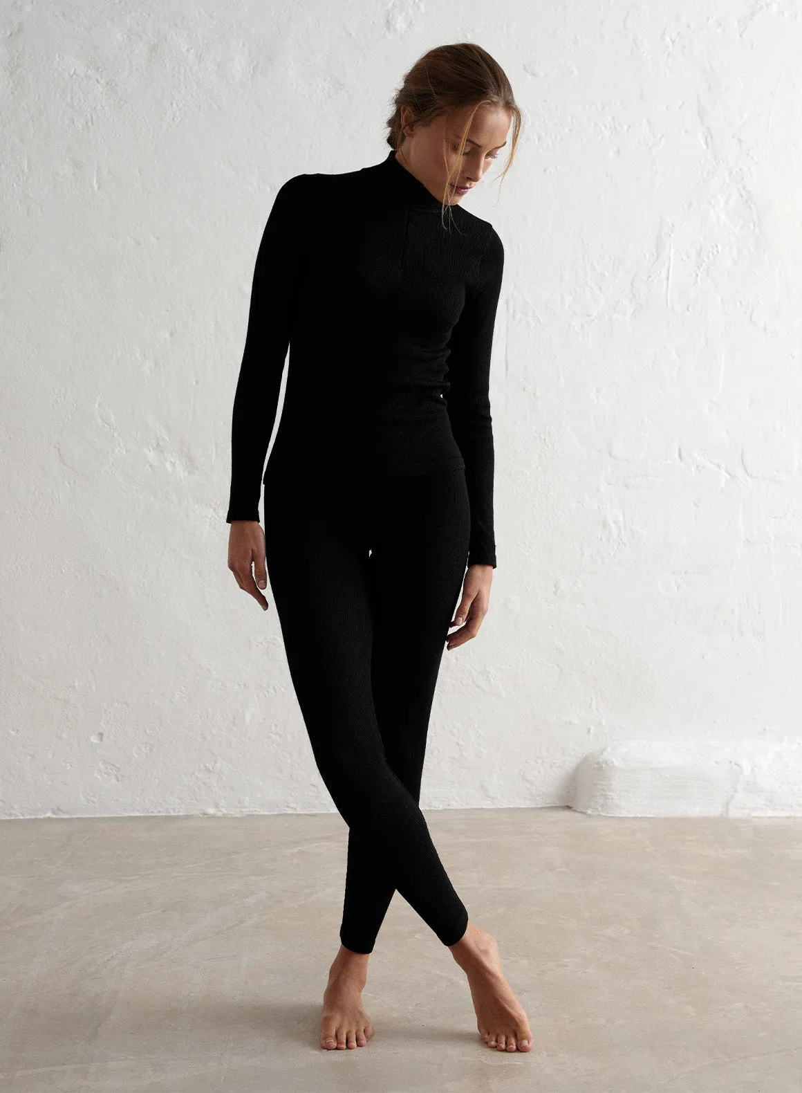 Black Ribbed Wool Half Zip sold by Aimn product image thumbnail 5