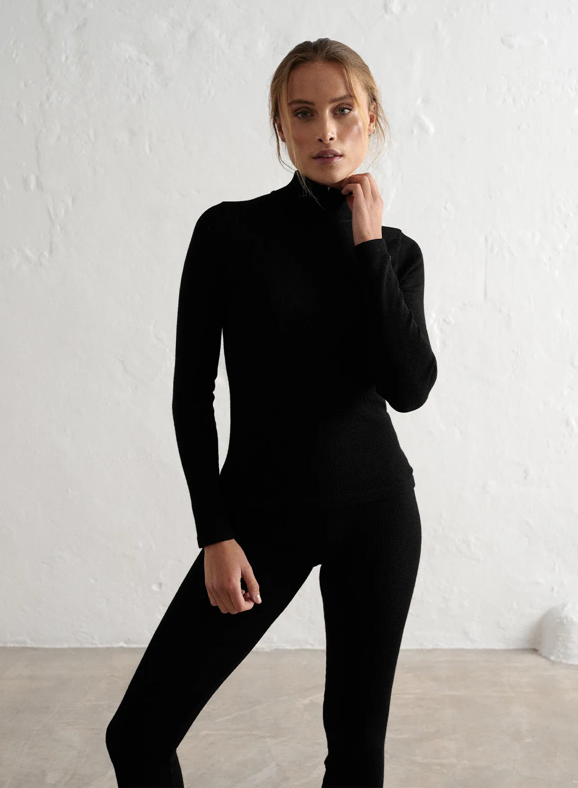 Black Ribbed Wool Half Zip sold by Aimn product image thumbnail 3