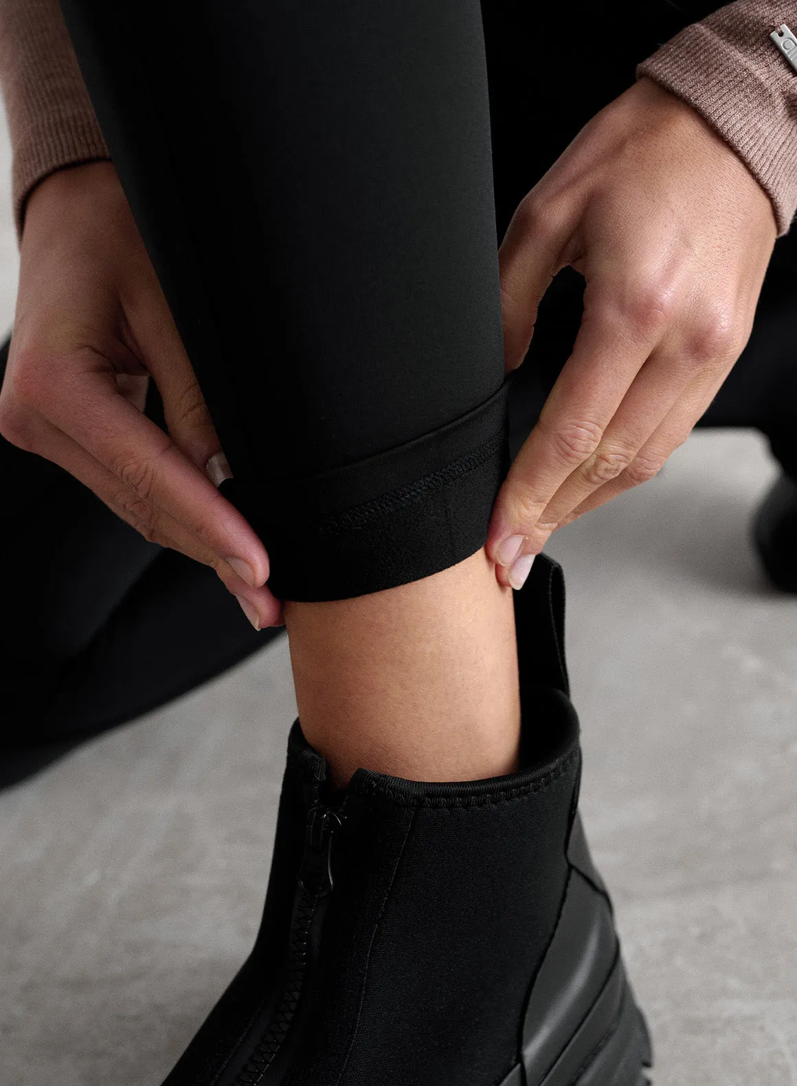 Black Warming Tights sold by Aimn product image thumbnail 2