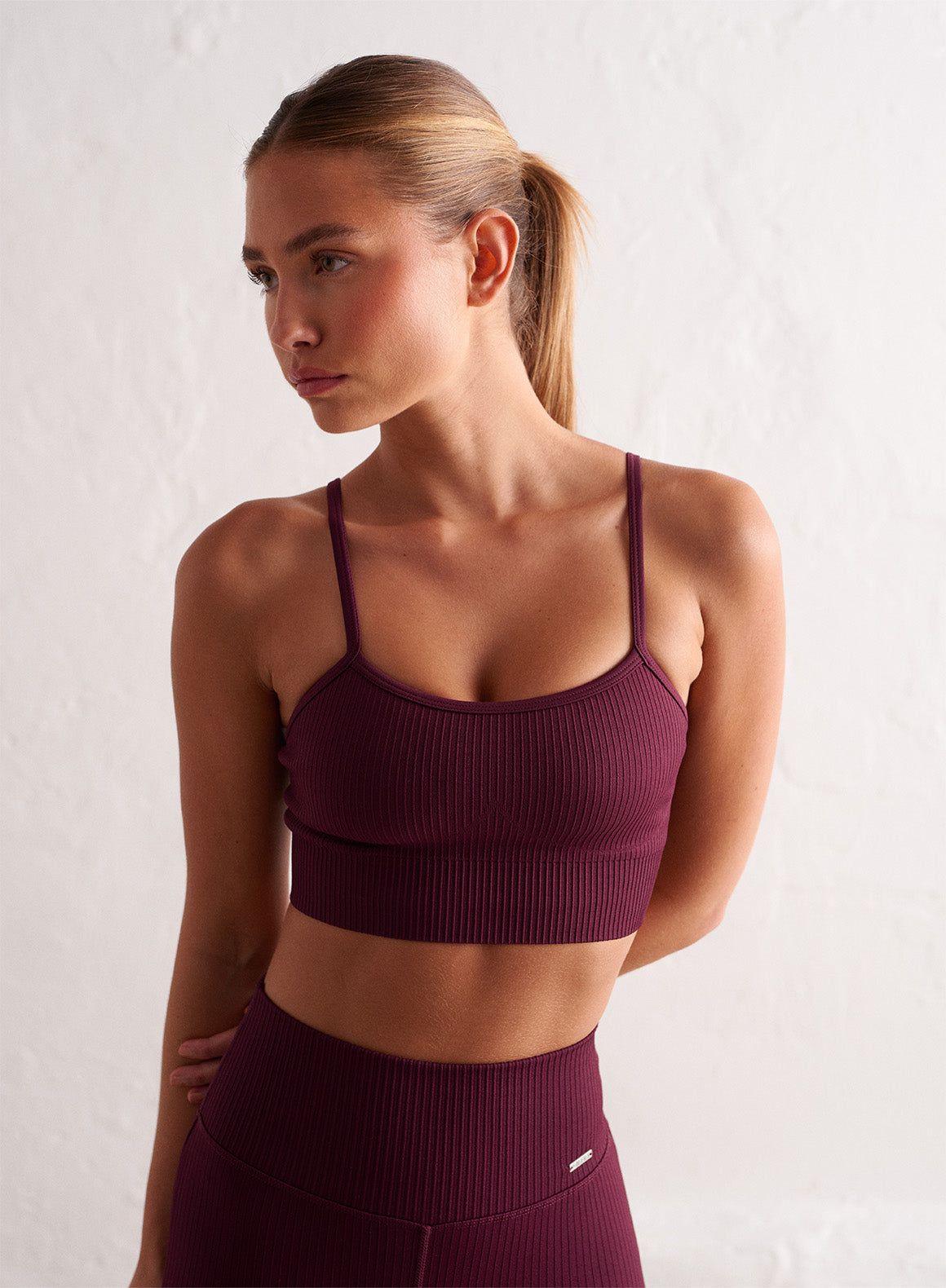 Bordeaux Ribbed Seamless Strap Bra sold by Aimn product image thumbnail 4